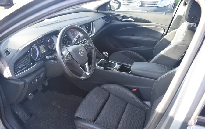 Opel Insignia cena 70800 przebieg: 72069, rok produkcji 2019 z Czarna Białostocka małe 254